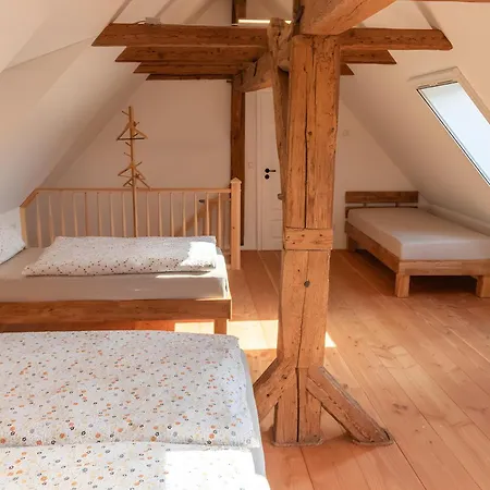 Scheibe Apartment *