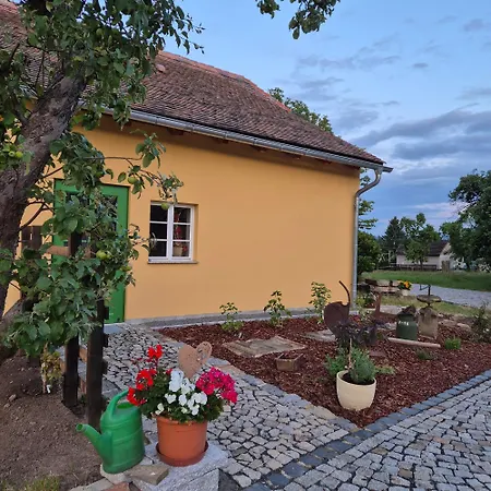 Scheibe Apartment